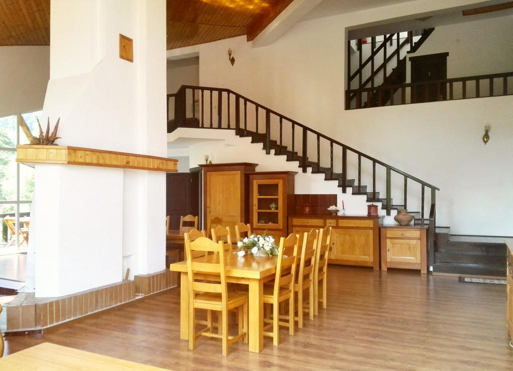 Vila Carpathia Bran  Exterior foto